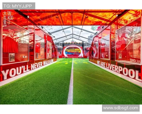 在太古里邂逅足球明星的奇妙时刻与精彩瞬间